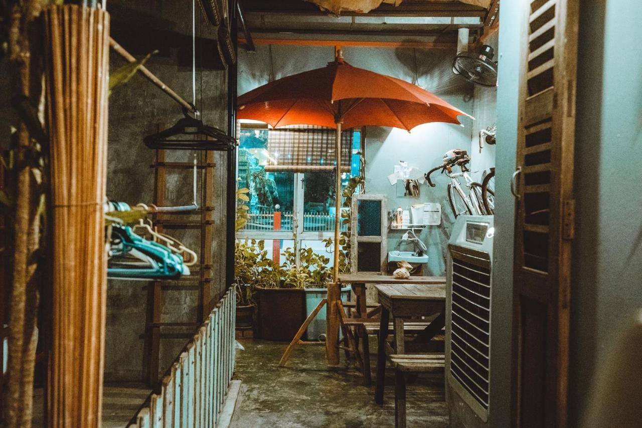 Motodorm Langkawi Hostel Kuah Ngoại thất bức ảnh