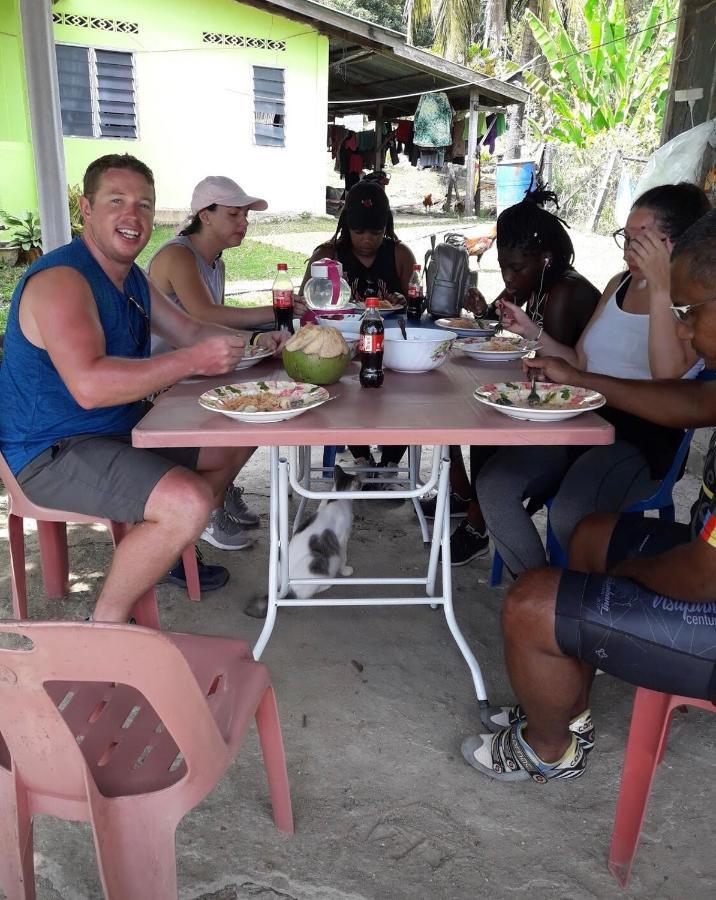 Motodorm Langkawi Hostel Kuah Ngoại thất bức ảnh